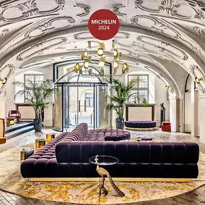 فندق H15 Luxury Palace - Destigo, كراكوفيا